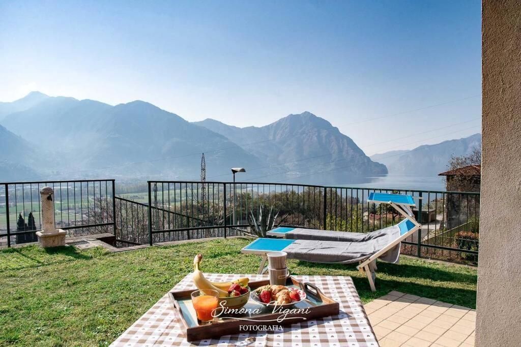 Appartamento Il Giardino Di Laura Costa Volpino Esterno foto