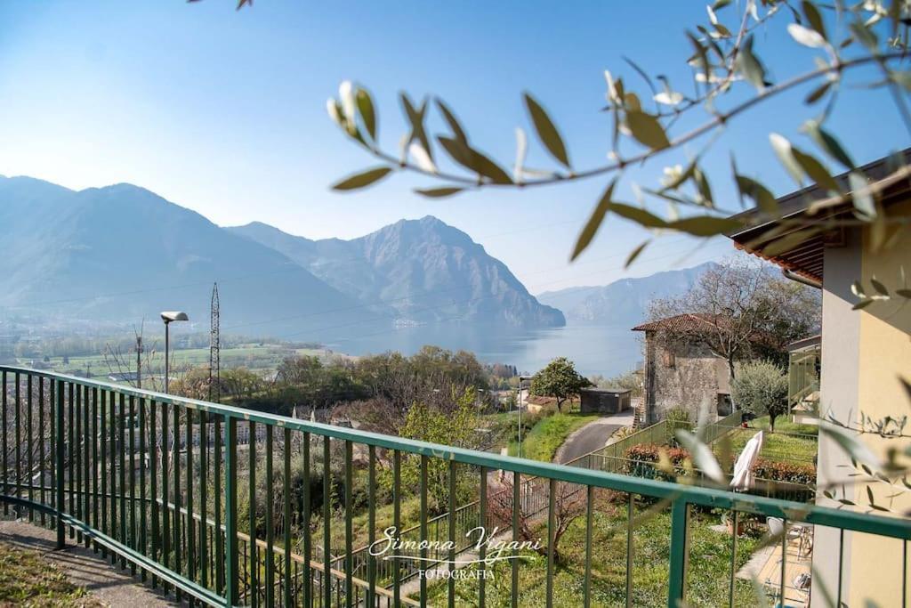 Appartamento Il Giardino Di Laura Costa Volpino Esterno foto